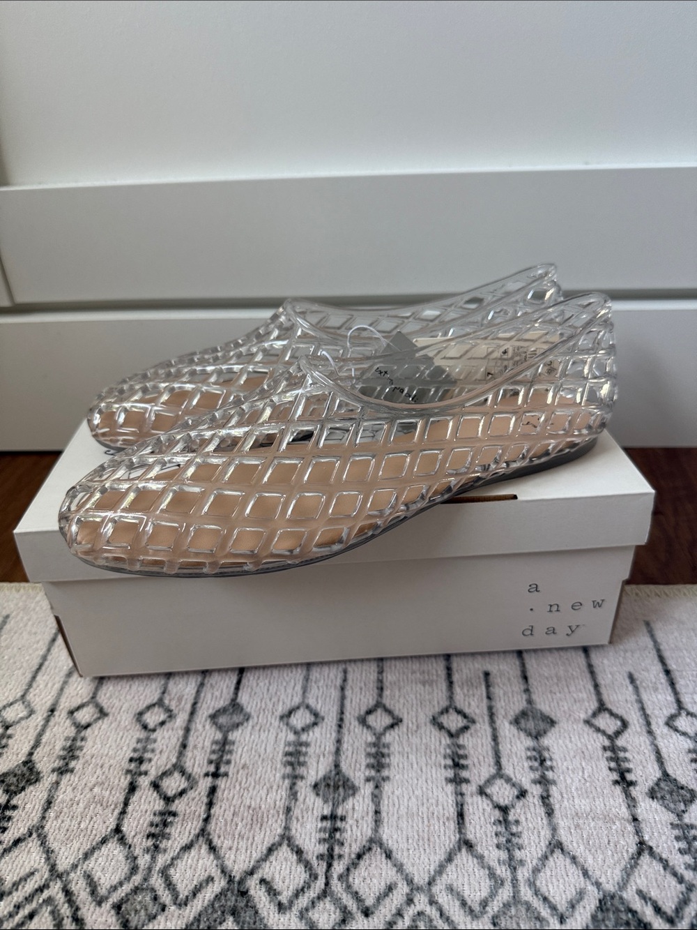 a new day Yuri Clear Lattice Jelly Ballet Flats with extra padding